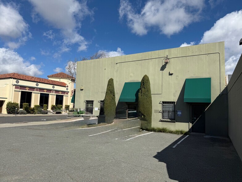 More Photos Of 2500 Santa Clara Ave, Alameda Office For Lease