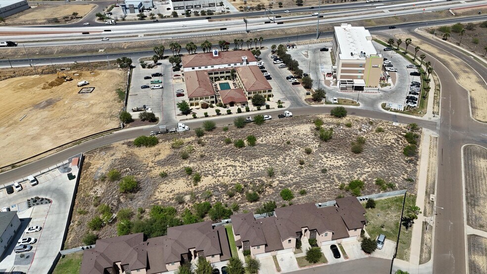 More Photos Of 1400 Hospitality Dr, Laredo Land For Sale