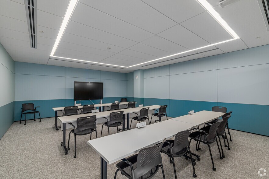 More Photos Of 1111 Old Eagle School Rd, Wayne Office For Lease