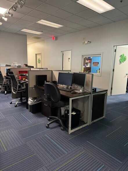 More Photos Of 983 E Lancaster Ave, Downingtown Storefront For Sale