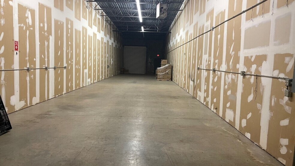 More Photos Of 2885 N Berkeley Lake Rd NW, Duluth Distribution For Lease