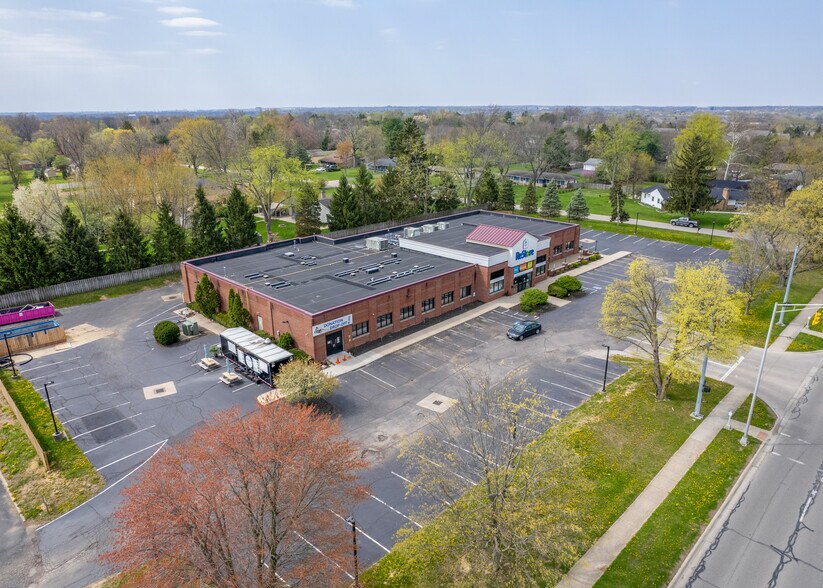 More Photos Of 2555 Bethel Rd, Columbus Freestanding For Lease