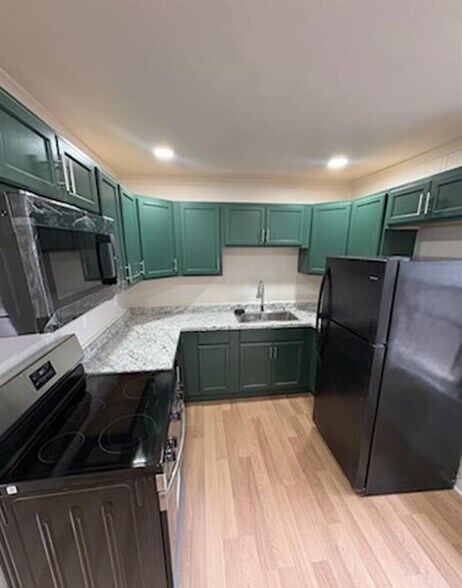 More Photos Of 1611 W Barker Ave, Peoria Multifamily For Sale