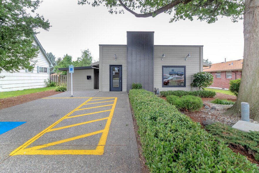 More Photos Of 515 B St NE, Auburn Office Residential For Lease