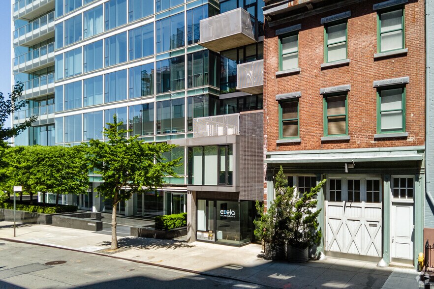 More Photos Of 163 Charles St, New York Apartments For Sale