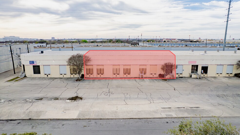 Primary Photo Of 5903-5929 Distribution, San Antonio Warehouse For Lease