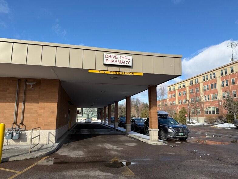 More Photos Of 516 Farrell St, Burlington Drugstore For Sale