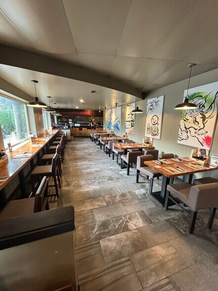 More Photos Of 505 Rainier Ave N, Renton General Retail For Sale