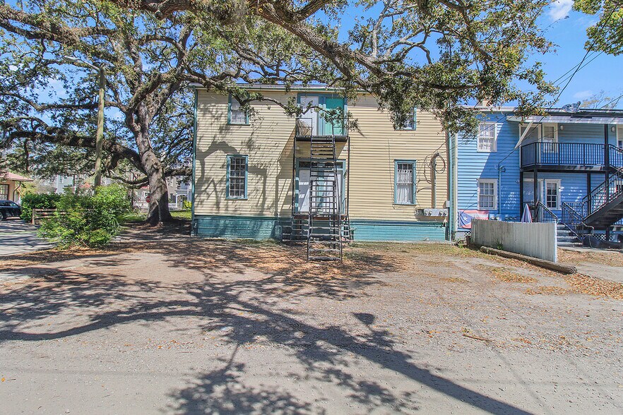 More Photos Of 301 E Henry St, Savannah Multifamily For Sale