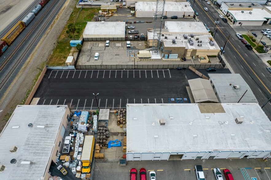 More Photos Of 1247 Brooks St, Ontario Land For Lease