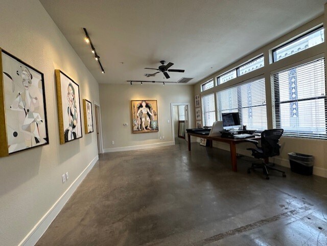 More Photos Of 3699 McKinney Ave, Dallas Freestanding For Lease
