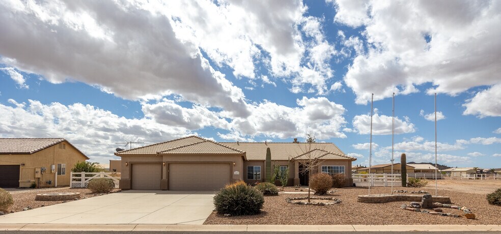 More Photos Of 10539 W Tamara Dr, Casa Grande Rehabilitation Center For Sale
