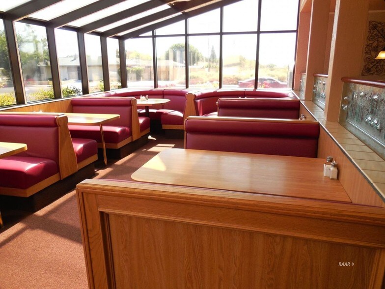 More Photos Of 1501 N Norma St, Ridgecrest Restaurant For Lease