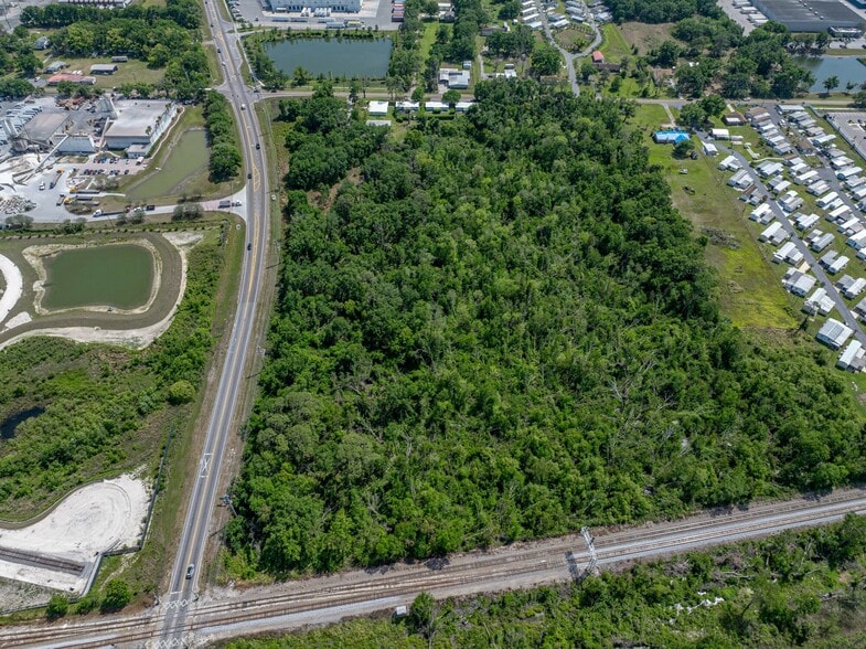 More Photos Of 0 Airport Rd, Lakeland Land For Sale