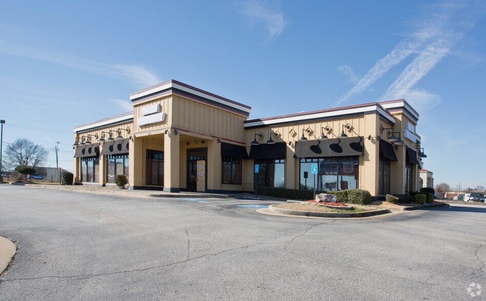 More Photos Of 133 Willow Ln, McDonough Unknown For Lease