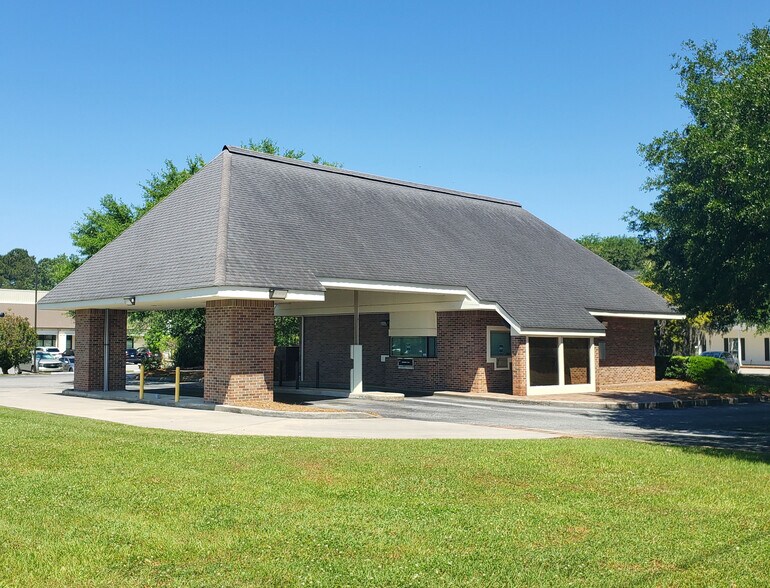 More Photos Of 1960 Old Trolley Rd, Summerville Bank For Sale