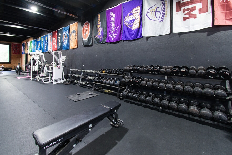 More Photos Of 16 E Main St, Troy Health Club For Sale