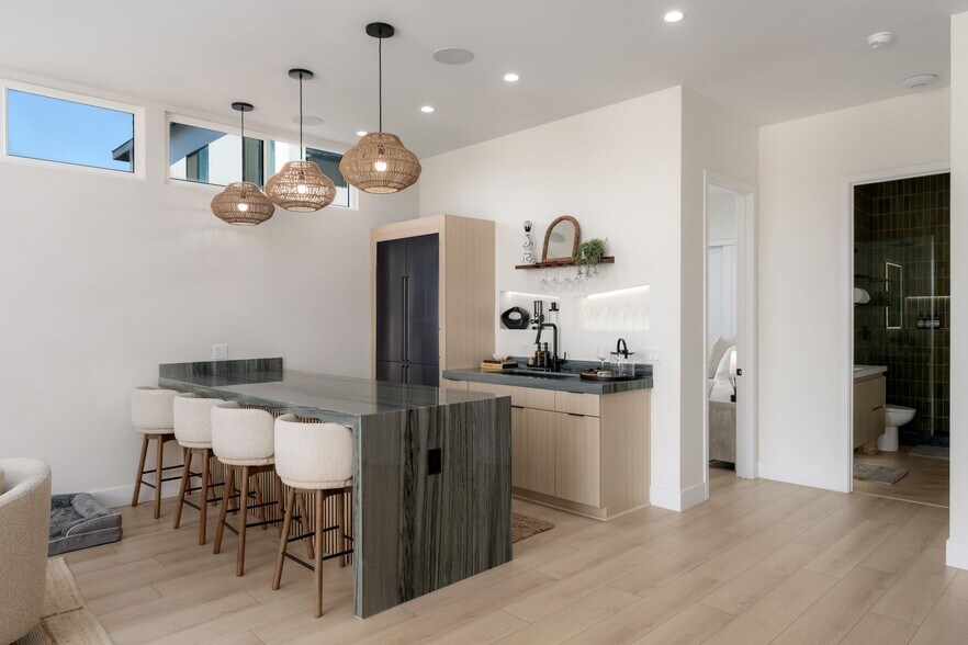 More Photos Of 5140 Los Robles Dr, Carlsbad Multifamily For Sale