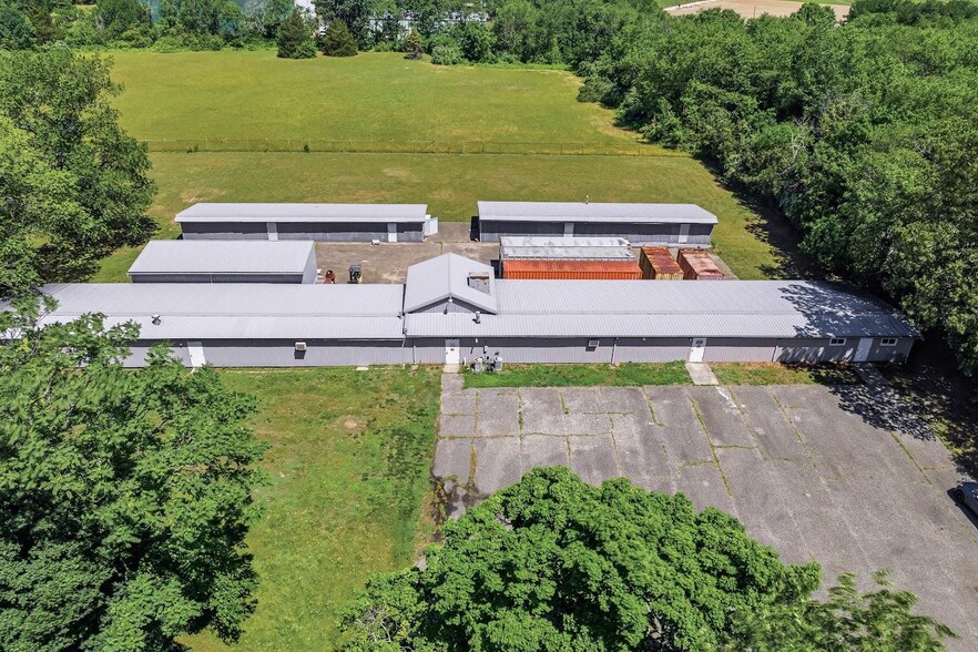 More Photos Of 50 Clara St, Landisville Warehouse For Sale