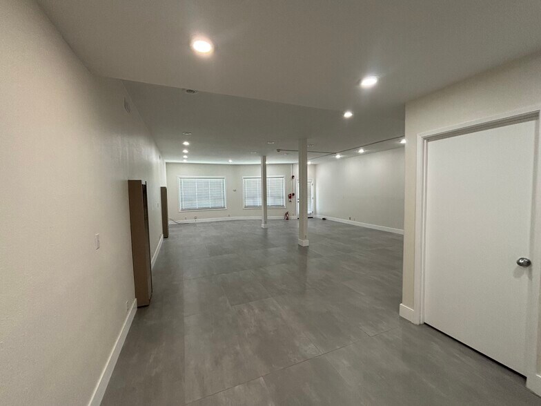 More Photos Of 310 Estrella Ave, La Selva Beach Office For Lease