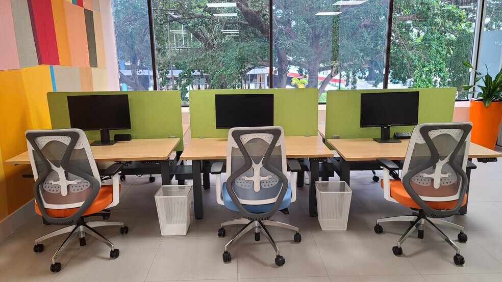 More Photos Of 2100 Coral Way, Miami Coworking Space