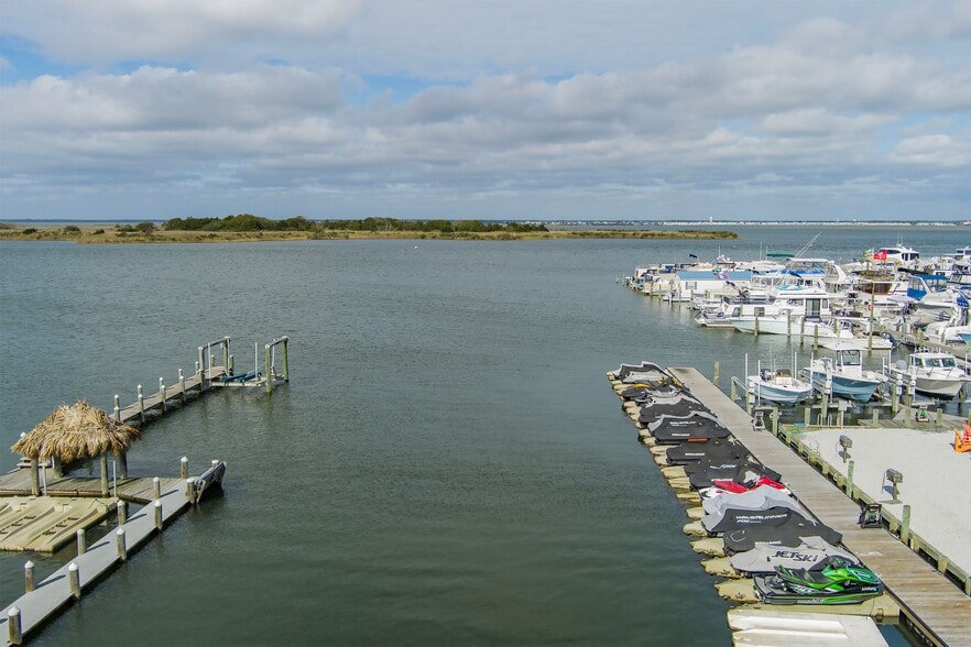 More Photos Of 3110 Long Beach Blvd, Long Beach Township Marina For Sale