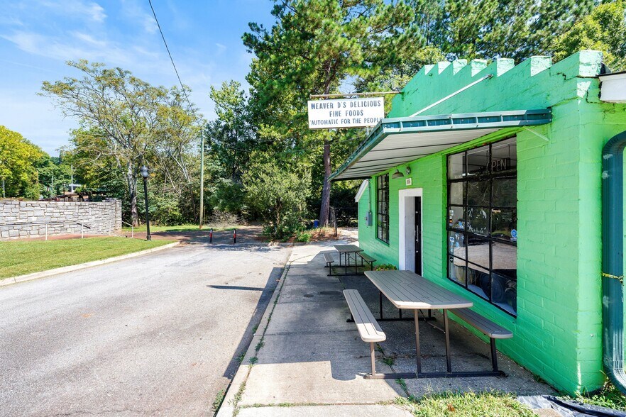 More Photos Of 1016 E Broad St, Athens Restaurant For Sale