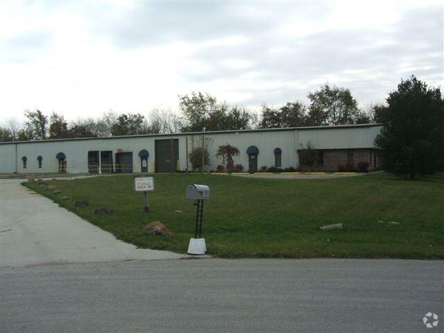 More Photos Of 21067 Protecta Dr, Elkhart Manufacturing For Lease