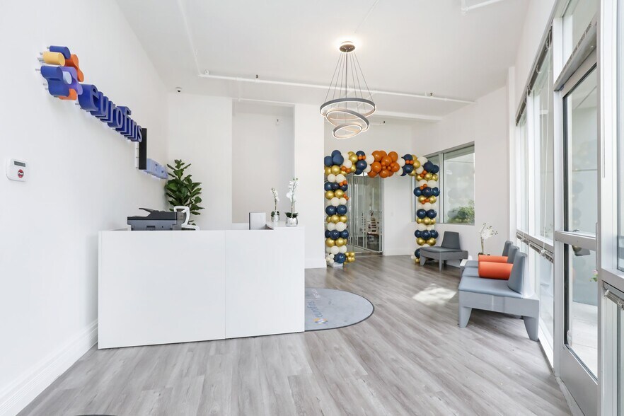 More Photos Of 32 Mauchly, Irvine Manufacturing For Sale