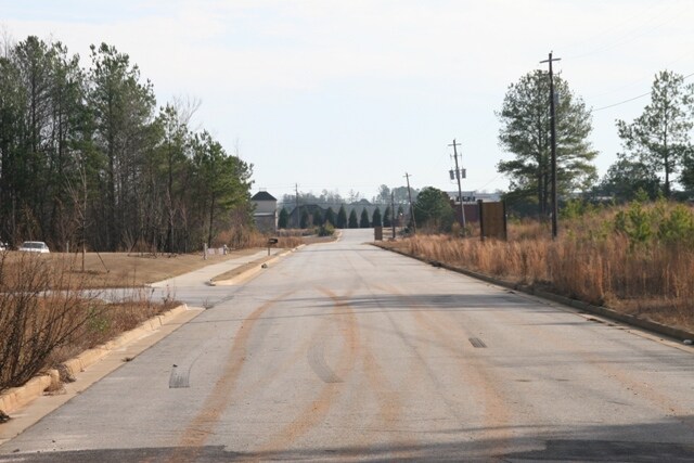 More Photos Of Village Business Pky, Stockbridge Land For Lease