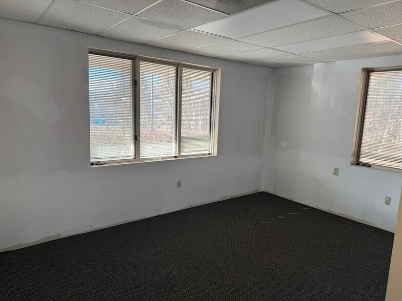 More Photos Of 2 Chelsea Pl, Clifton Park Medical For Lease