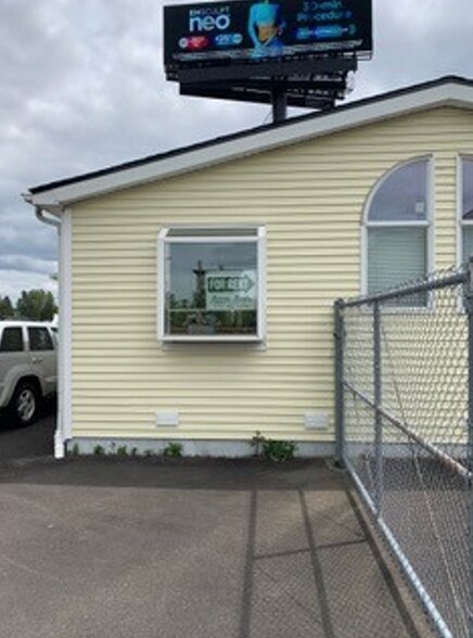 More Photos Of 6310 18th St E, Fife Office For Lease