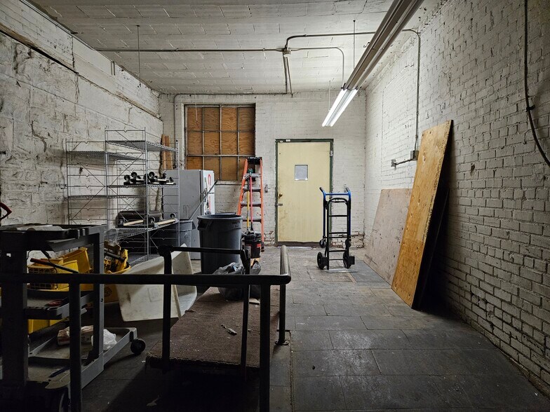 More Photos Of 1109 6th Ave N, Great Falls Assisted Living For Sale