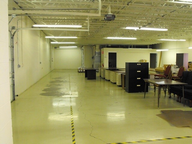 More Photos Of 105 Kwickway Ln, Johnson City Light Manufacturing For Lease