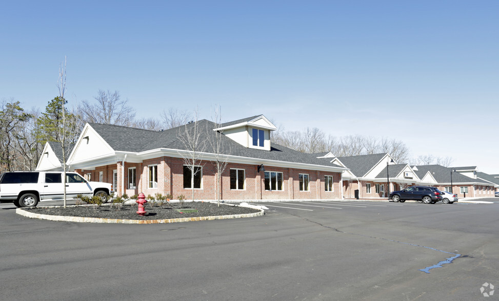 Primary Photo Of 2380 US Highway 9, Howell Medical For Lease