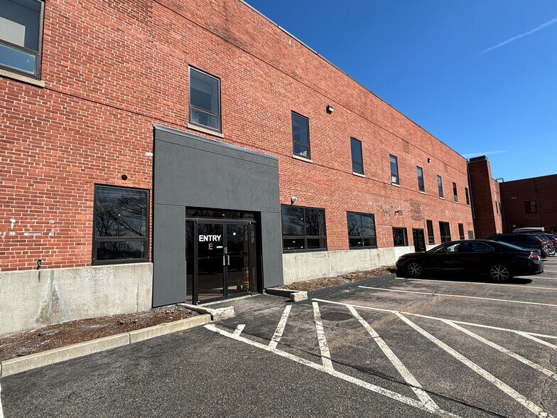 More Photos Of 145 Rosemary St, Needham Medical For Lease