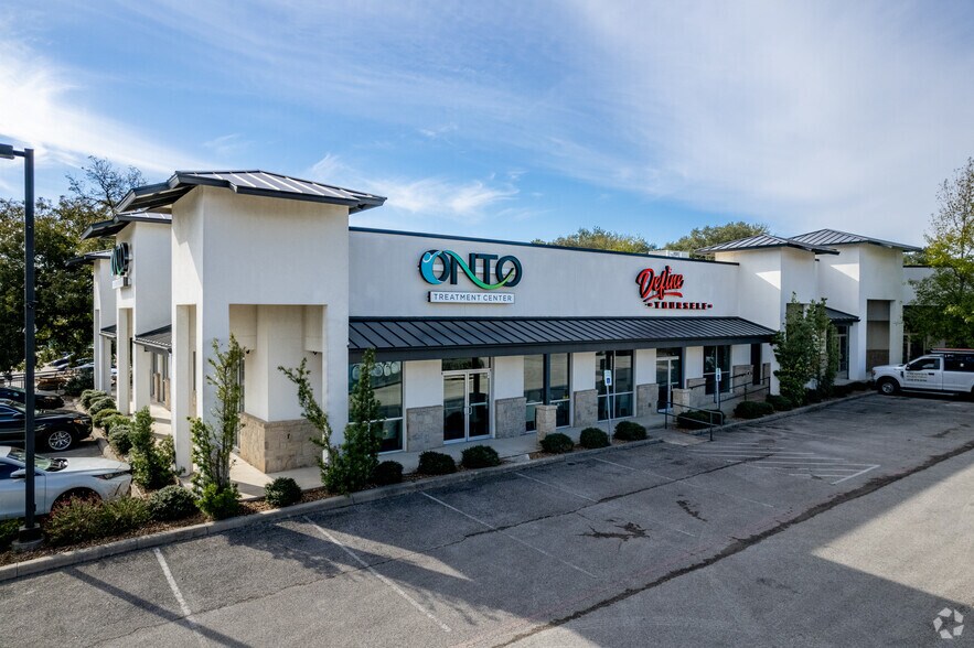 More Photos Of 23103 W Interstate 10, San Antonio Storefront Retail Office For Sale