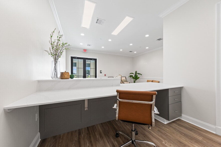 More Photos Of 1102 Apollo rd, Scott Office Residential For Lease