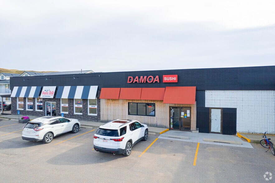 Primary Photo Of 101 Grove Av, Drumheller Flex For Lease