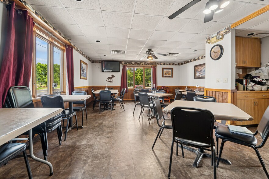 More Photos Of E9102 State Road 96 Hwy, Fremont Restaurant For Sale
