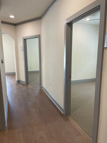 More Photos Of 3001 Joe Dimaggio Blvd, Round Rock General Retail For Sale