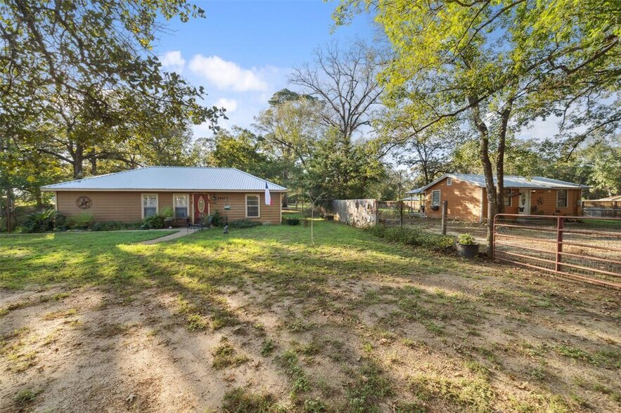 More Photos Of 15429 Rabon Chapel Rd, Montgomery Land For Sale