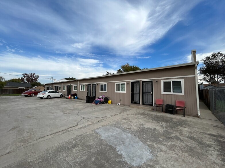 More Photos Of 119 N Sherman Ave, Manteca Apartments For Sale