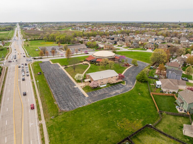 More Photos Of 800 SW 150 Hwy, Lee's Summit Office For Sale