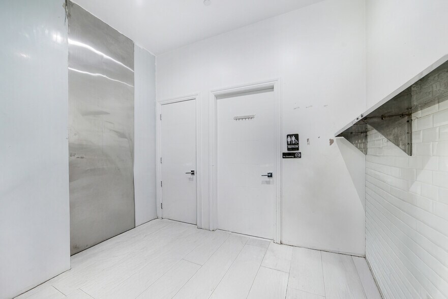 More Photos Of 525 Myrtle Ave, Brooklyn Apartments For Sale