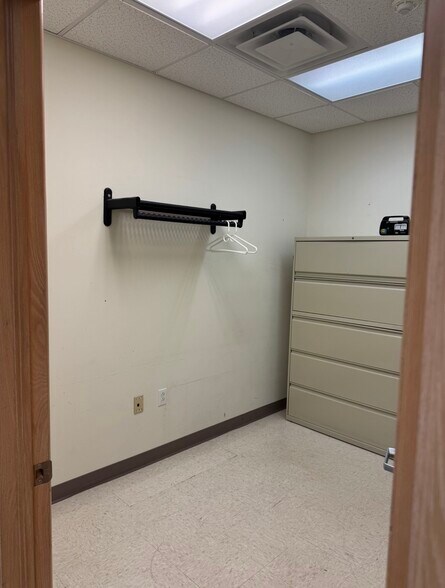 More Photos Of 177 Meadowbrook Ln, Duncansville Rehabilitation Center For Lease