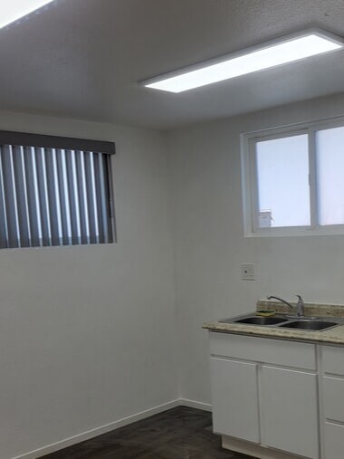 More Photos Of 2207-2211 W Torrance Blvd, Torrance Loft Creative Space For Lease