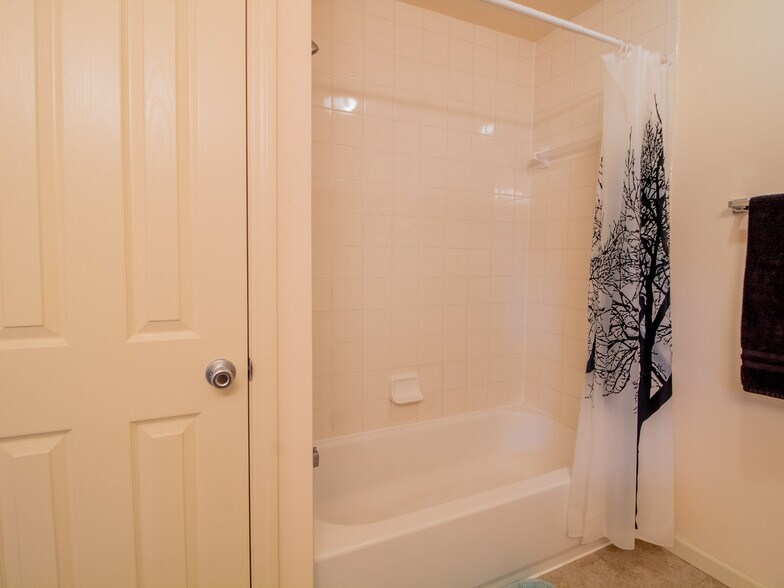 More Photos Of 1001-1005 Ann Ave, Saint Louis Apartments For Sale