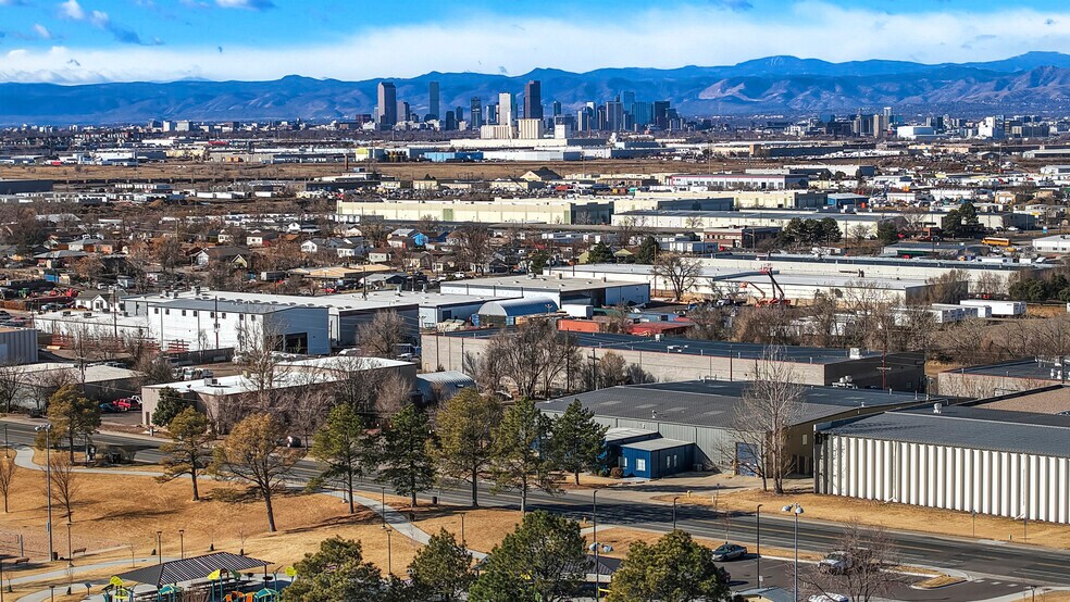 More Photos Of 5745 Monaco St, Commerce City Warehouse For Lease