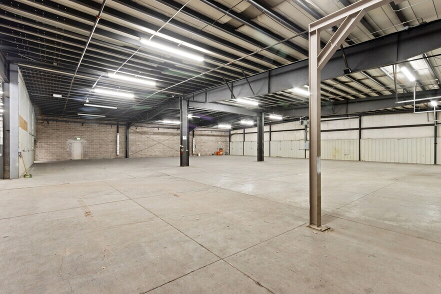 More Photos Of 4800 Innovation Dr, Fort Collins Warehouse For Lease
